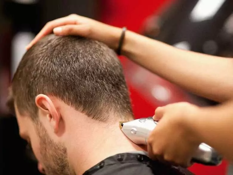 Rząd znosi kolejne ograniczenia związane z pandemią koronawirusa