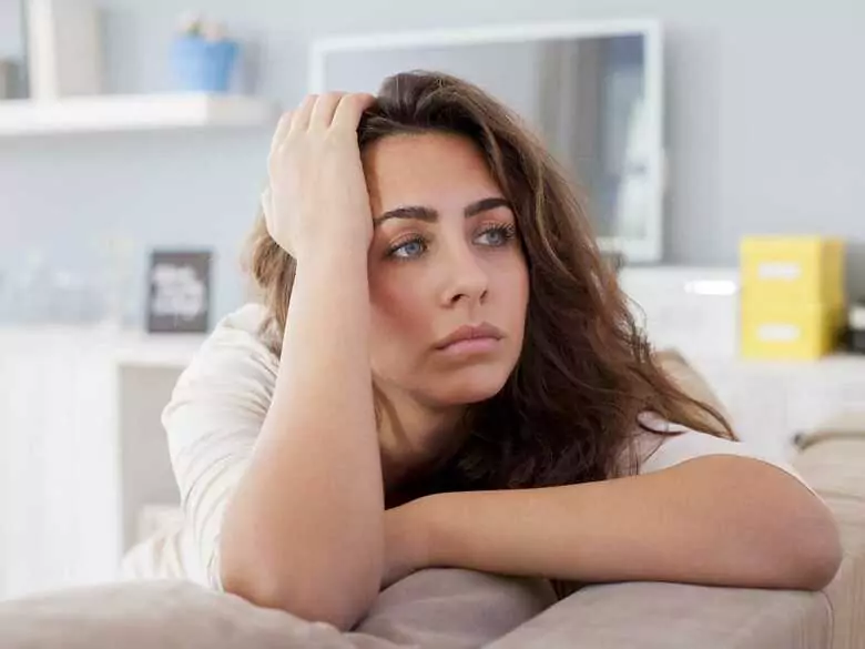 Na jakie wczesne objawy raka jajnika powinnaś zwrócić uwagę?