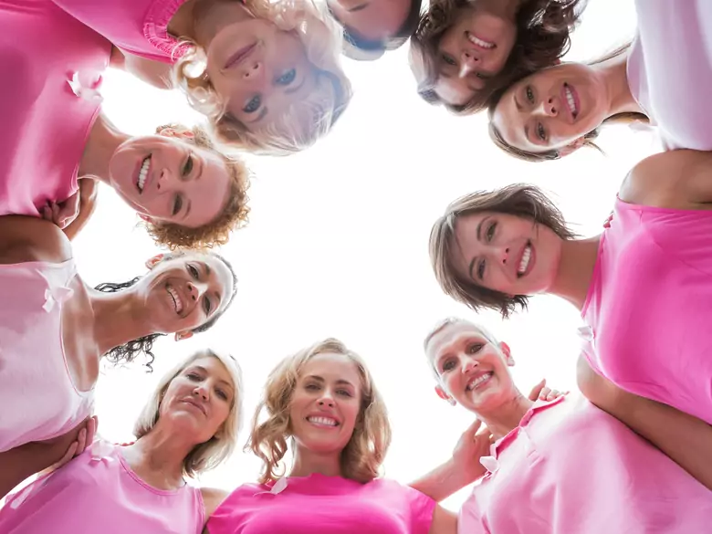 Październik miesiącem walki z rakiem piersi