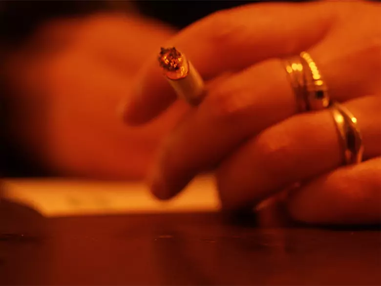 Rak krtani - nowotwór palaczy - przyczyny, objawy, diagnoza, leczenie